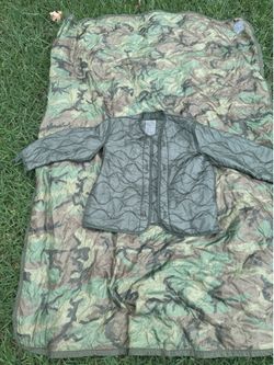 Field jacket liner