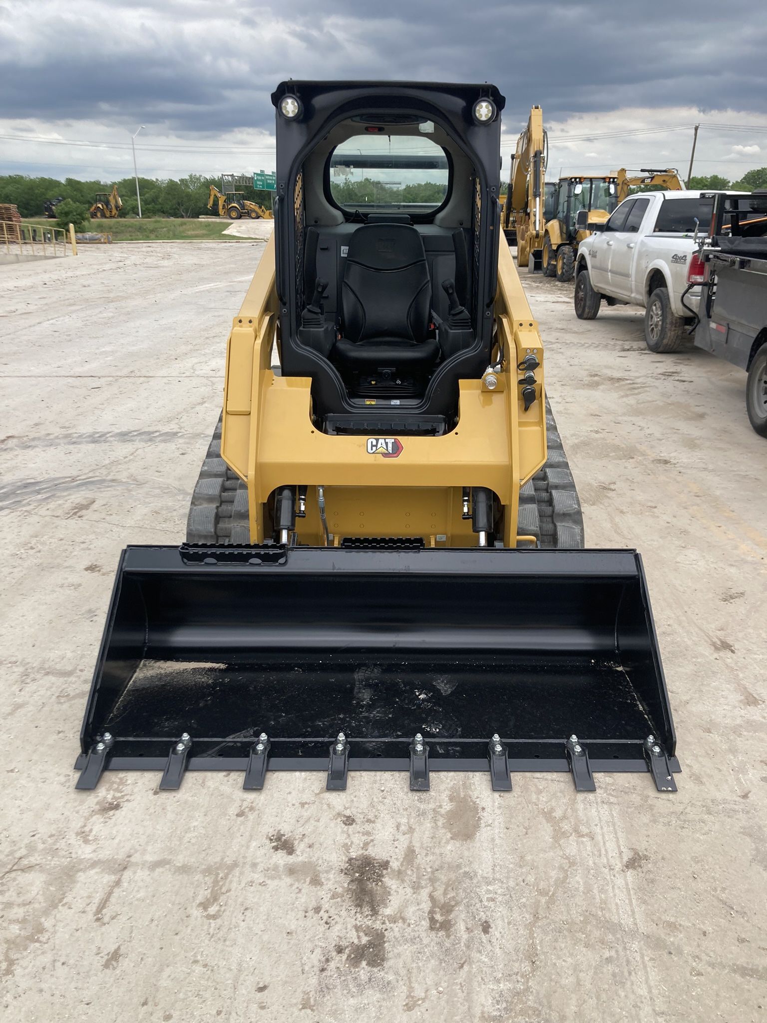 Bobcat / Skid Steer