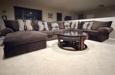 3-piece Brown Sectional Sofa with Chaise