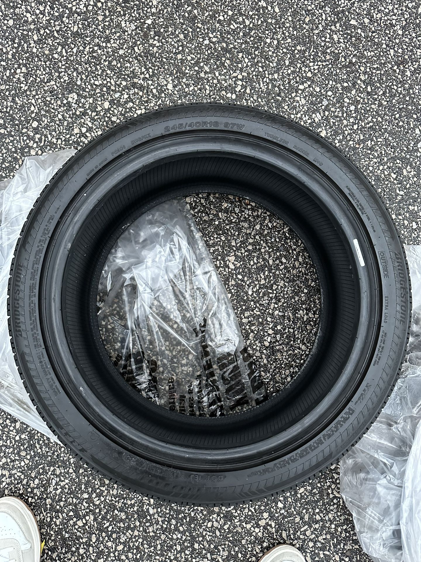 Benz E(contact info removed) Amg R-18 Tires Bridgestone Drive Guard Plus