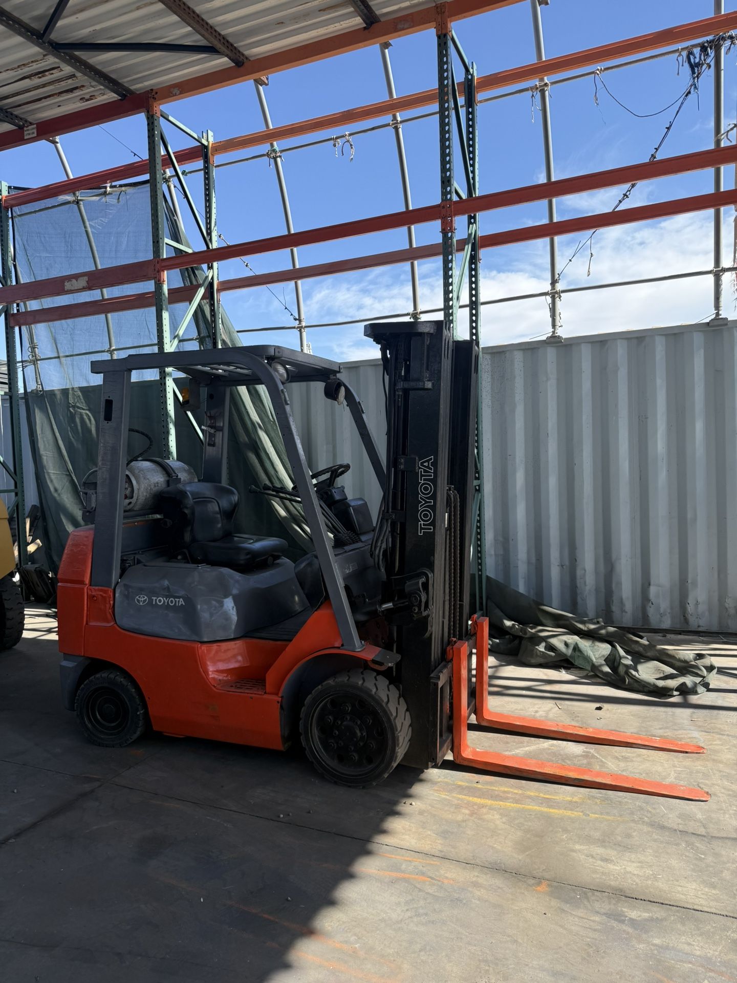 Forklift