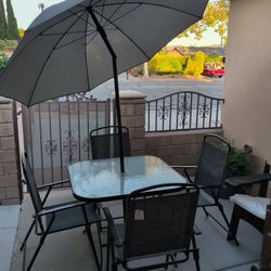 Complete New Patio Set