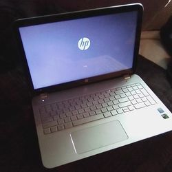 LIKE NEW HP ENV TOUCH SCREEN LAPTOP
