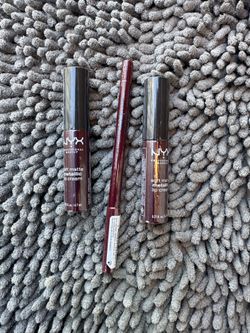 Bundle pack of NYX Optimystic Loud Lip Liner and Copenhagen Soft Matte Lip Cream