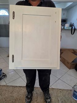 Wooden White Shaker Cabinet Door with Hinges