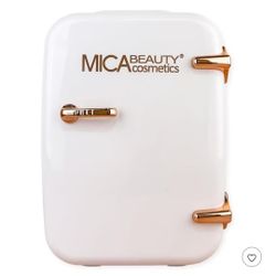 MICA Beauty Cosmetics 110 Volt 4 Liter Mini Compact Skincare Fridge in White