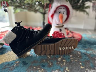 Like New Sorel Waterproof Winter Boots