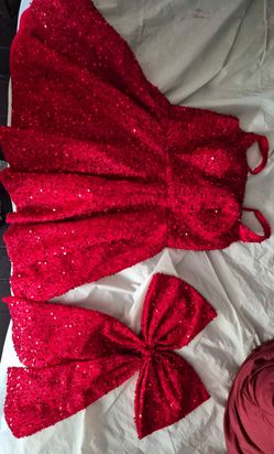 Red Formal Size 4 Mid Length Dress