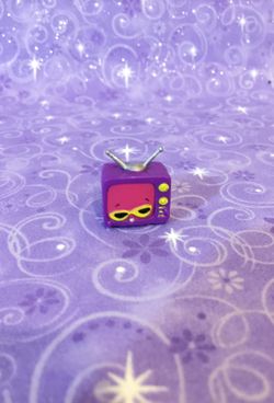 Shopkins - Teenie Tv