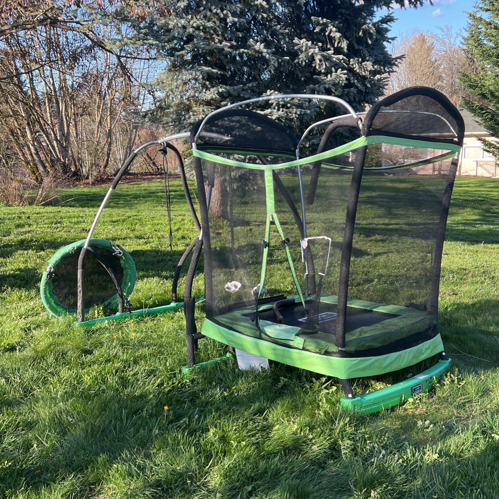 Trampoline Swing Combo