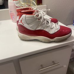 Jordan Cherry 11s Size 10