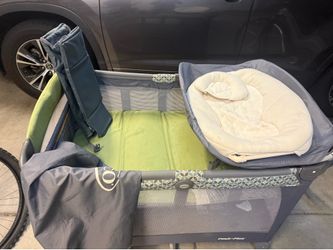 Graco pack n play with other accessories