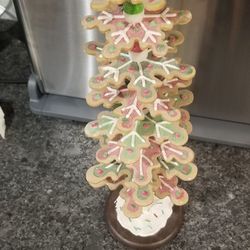 Sugar Cookie Tabletop Christmas Tree - WOOD