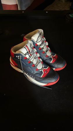 Tommy Hilfiger Men 13