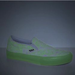Men’s 6.5/Womens 8 - Vans Glow In Dark 