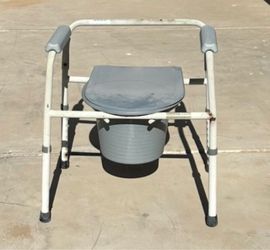 Drive Medical Steel Folding Frame Commode