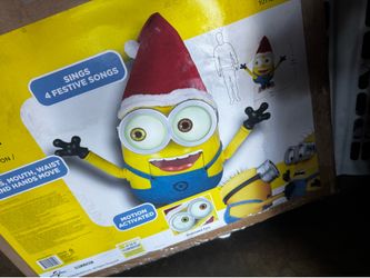 Singing Minion Christmas Animatronic