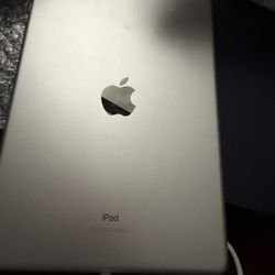 Apple Ipad 8th Gen 64GB Wi-fi Bluetooth