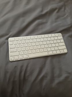 Apple Keyboard with Finger Touch