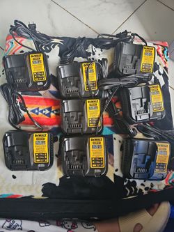 Dewalt charger  12v/20v Max