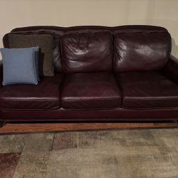 Leather Seating Set