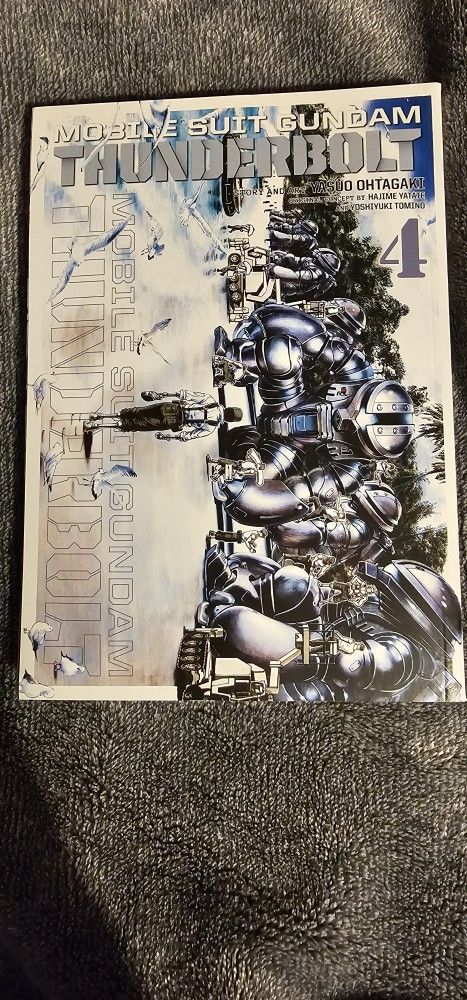 Mobile Suit Gundam Thunderbolt Vol 4