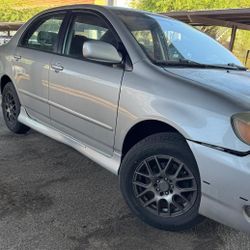 Toyota Corolla  2005 Parts Parts.....