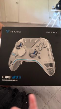 Flydigi apex 5