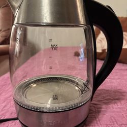 Chefman Electric Kettle