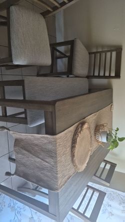 Kitchen table