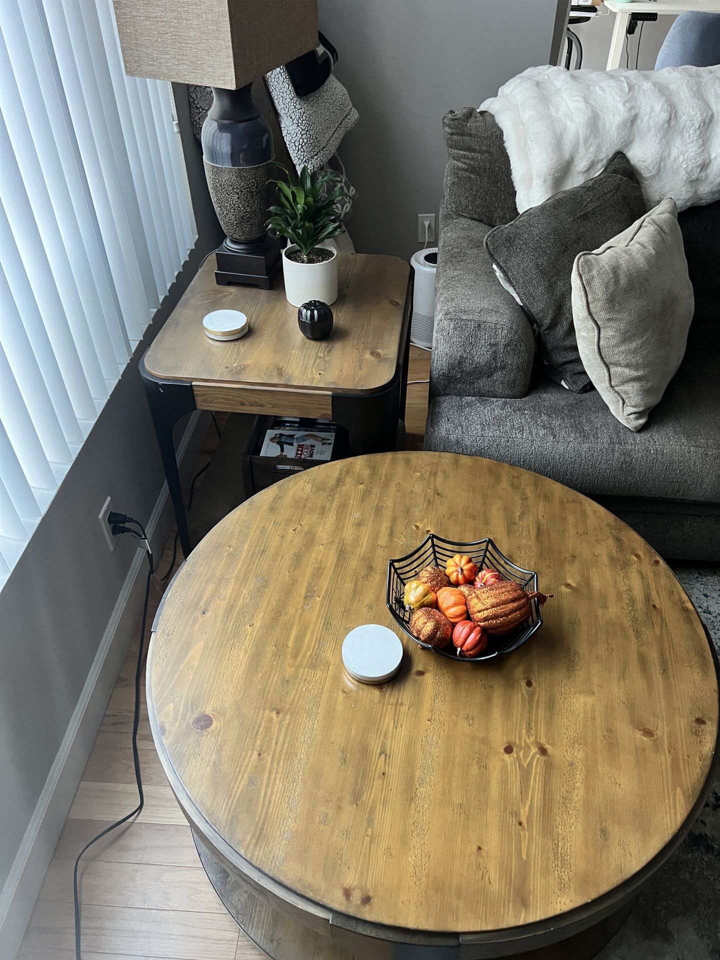 Coffee and Side Table