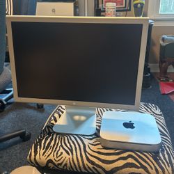 Apple Mac Mini 2014 + Cinema Display 20” — Complete Desktop Setup