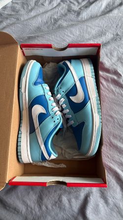 Used women dunk