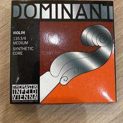 Dominant Violin 135 3/4 Medium Synthetic Core