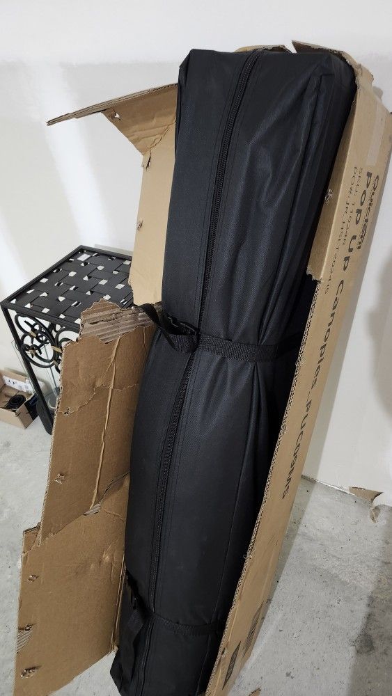 Pop Up Tent
