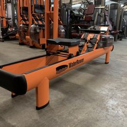 Water Rower M1 HiRise Rowing Machine with S4 Monitor Orangetheory Edition 