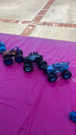 Monster trucks