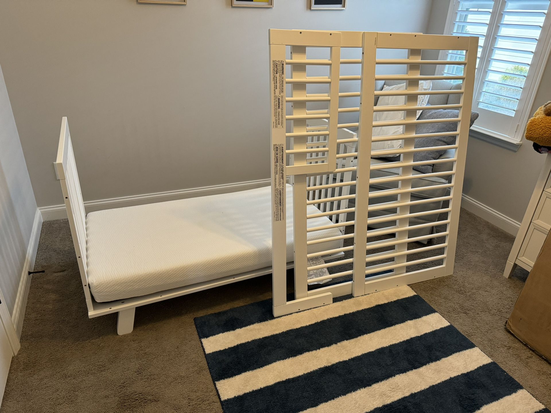 Crib/toddler Bed