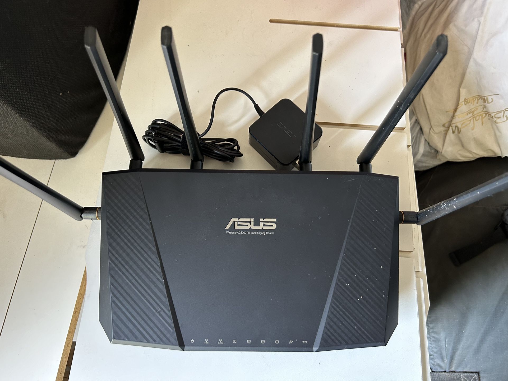 ASUS RT-3200 Tri Band Gigabit WiFi Router