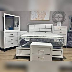5 Pieces White Color King and Queen Bedroom Set