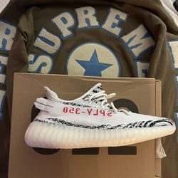 Yeezy Boost 350 Zebra
