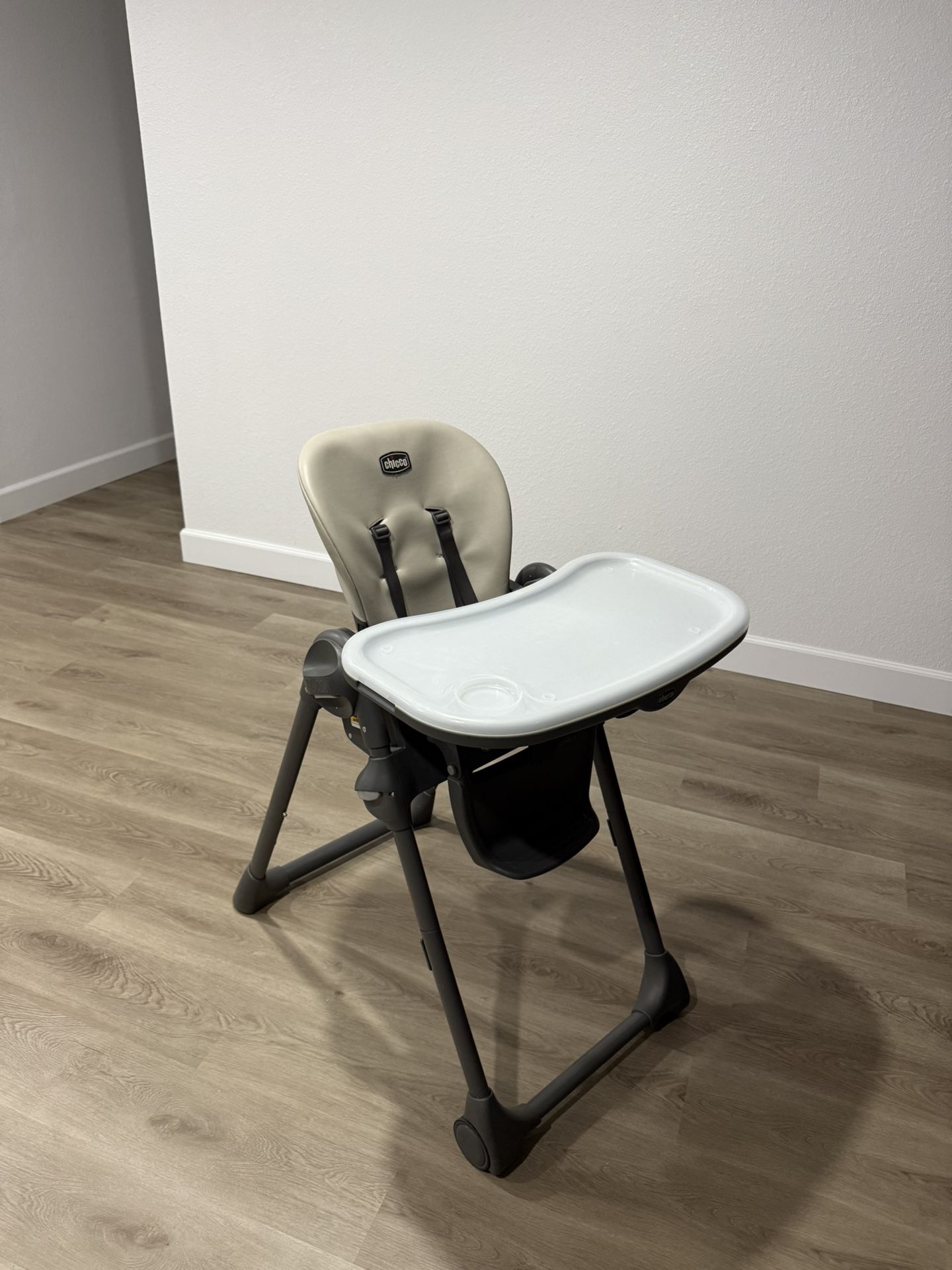 Babay High Chair