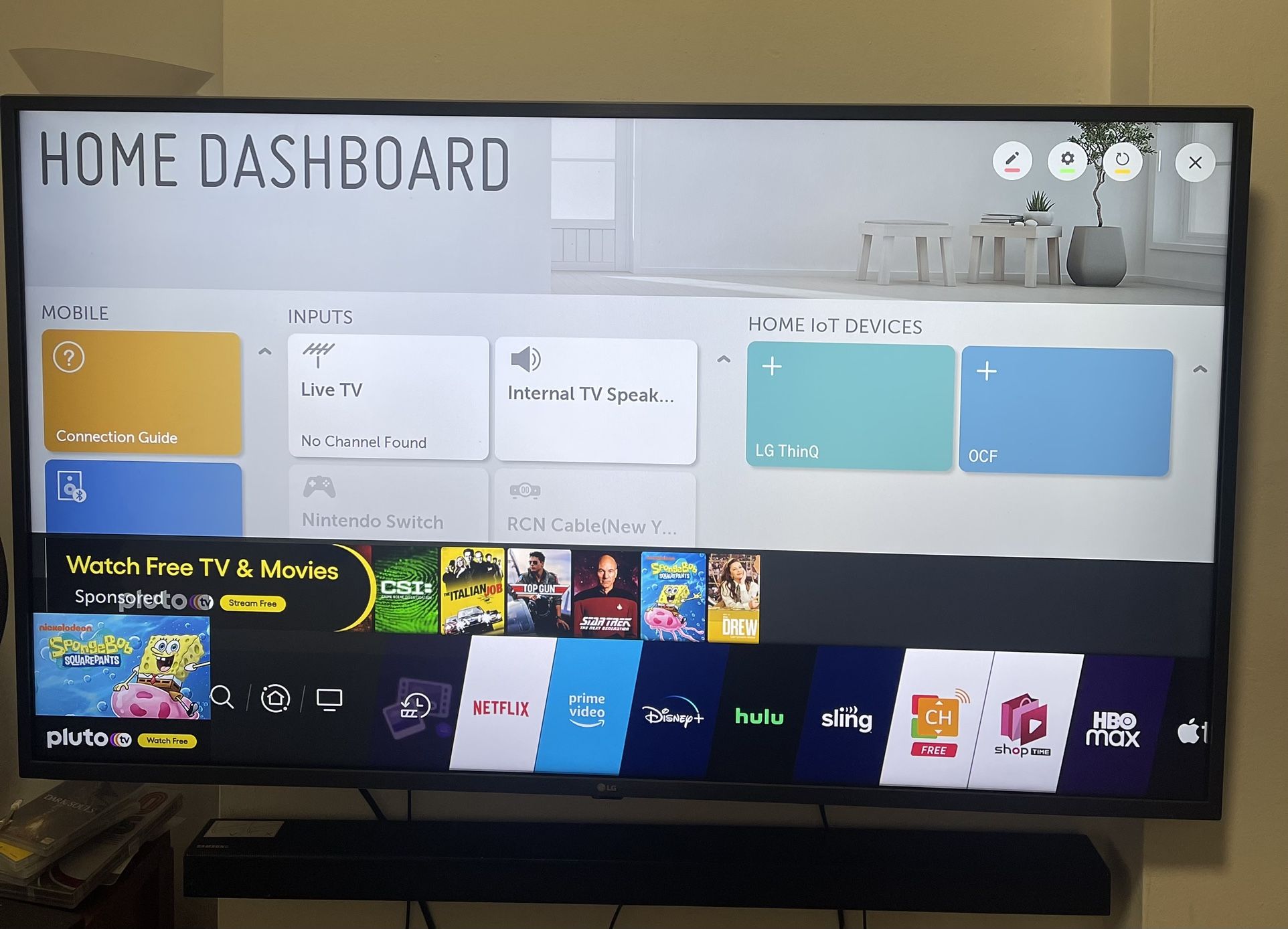55 Inch LG Smart TV With Sound bar