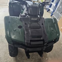 4 Wheeler Color Black Green And Yellow 