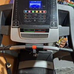 Nordic Track Treadmill T7.0