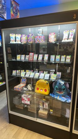 Display case 3