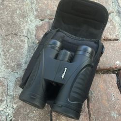 Binoculars 