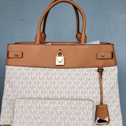 Michael Kors Large Satchel And Large Wallet Set