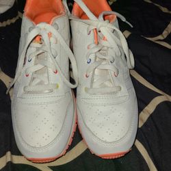 Reebok Size 1.5