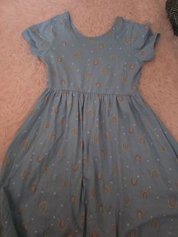 Girls dress size 8